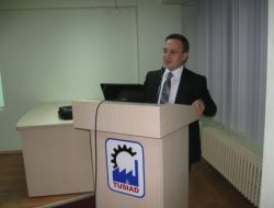 Bıyıklı: Yeni Müşteri Kazanmanın En Kolay Yolu Elimizdekileri Memnun Etmektir