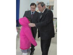 Polatlı Ticaret Borsası'ndan Öğrencilere Giysi Yardımı