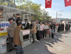 Şehitler İçin Lokma Döktürüldü