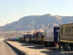 Habur’da Operasyon Kuyruğu