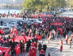 Almanya’daki Gurbetçiler Terör Olaylarına Karşı Tek Bilek Tek Yürek Oldu
