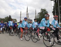 Kansere Karşı Pedal Çevirdiler