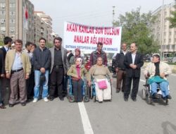 Ortopedik Engellilerden Sessiz Yürüyüş