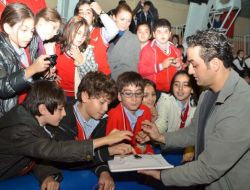 Denizli Belediyesi’nin Cam Boncuk Kursu Başladı