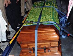 Prens Sultan’ın Naaşı Riyad’a Ulaştı!