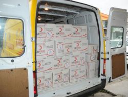 Canik Kızılay Ve Ömü'lü Öğrencilerden Van'a Yardım