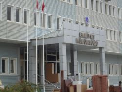 Bitlis Emniyet Müdürülüğü Binası Depremde Hasar Gördü