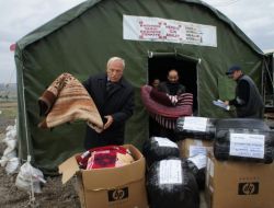 Silivri Cezaevi Önündeki Nöbet Çadırından Deprem Yardımı