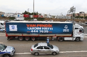 İstanbul'dan Van'a yardım konvoyu