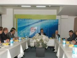 Denizli Valisi Demir, Kaymakamları Uyardı: İşleri Zamana Bırakmadan Takip Edin