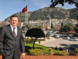 “antakya’daki Kötü Yapı Stokları Yeniden İnşa Edilmeli”