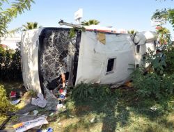 Turist Minibüsü Kaza Yaptı: 1 Fransız Öldü