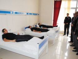 Polis Adaylarından Deprem Bölgesine Kan Desteği