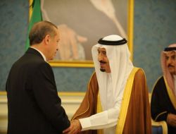 Başbakan Riyad Emiri’ne Taziyelerini İletti