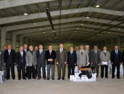 Çtso Bin 200 Öğrenciye Ayakkabı Yardımı Yaptı