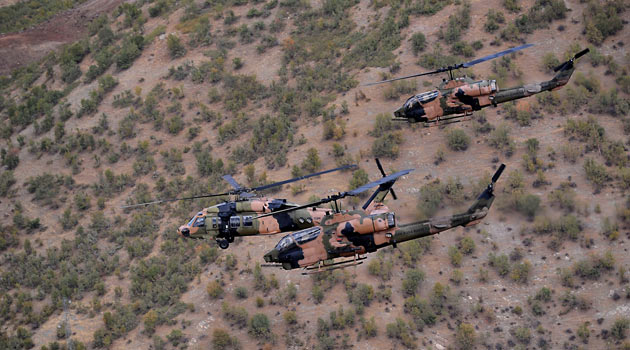 Askerler Kazan Vadisi'nden dönüyor..