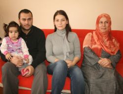 Van'daki Depremden Kurtulan Doktor Ve Öğretmen Eşi, Dehşet Dakikalarını Anlattı