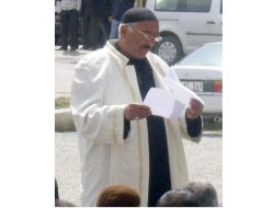 Alternatif Cuma Kıldıran Şahıs Yakalandı