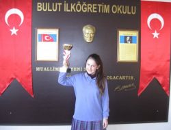 Bulut Koleji, Cumhuriyet Konulu Yarışmada İki Ödül Birden Kazandı