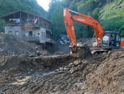 Rize’de Selzede 24 Aileye, 219 Bin 160 Lira Devlet Yardımı