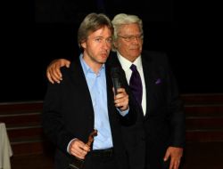 Dadaş Film Festivali'nde Cüneyt Arkın Ve Filiz Akın'a Onur Ödülü Verildi