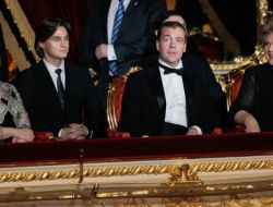 Bolşoy Altı Yıllık Aradan Sonra Perdelerini Açtı