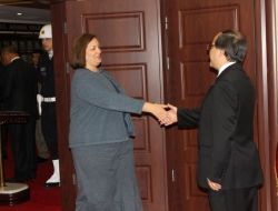 Vali Coş, Tebrikleri Kabul Etti!