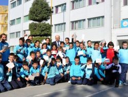 Yamanlar Öğrencileri, Vanlı Kardeşlerinin Acısını Mektuplarıyla Paylaştı