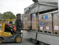 Gazeteciler, Depremzedelere Yardımda Buluştu