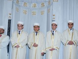 Hafızlar Törenle Sertifikalarını Aldı