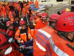 Fırıncı Çırağının Cesedi 8 Gün Sonra Enkaz Altından Çıkarıldı