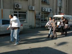 İZMİR'DE FUHUŞ OPERASYONU