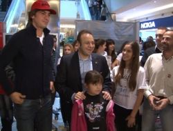 Öğrencilerin Yardım Kampanyasına Bağış Ve Kutluay Destek Verdi