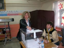 Türkiye'deki Bulgar Vatandaşlar Güven İçinde Oylarını Kullanıyor