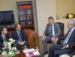 Kılıçdaroğlu, Almanya Hür Demokrat Parti Milletvekilleri İle Görüştü