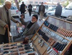 Kurbanlık Bıçaklar Tezgaha Çıktı