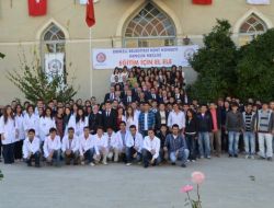 78 Gönüllü Eğitmen, 322 Öğrenciyi Üniversiteye Hazırlıyor