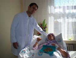 Safra Kesesinden 206 Taş Çıktı