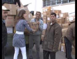 Depremzede Arkadaşları İçin 1 Kamyon Yardım Topladılar