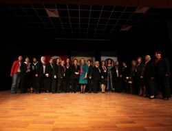 Denizli Belediyesi Kadın Meclisi Üyeleri Tiyatro Oyunu Sahneledi