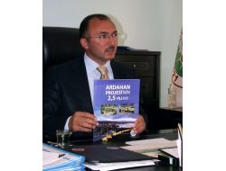 Ardahan'ın Cadde Ve Sokaklarında Hayvanlar Dolaşmayacak