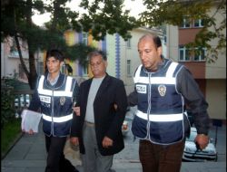 Sahte Parayla Kurbanlık Almaya Çalışırken Yakalandı