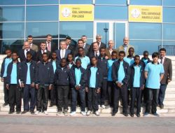 Somalili Öğrenciler Türkçe'yi Çabuk Öğreniyor