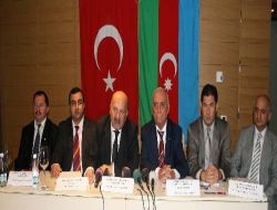 'Türkiye ve Azerbaycan Kardeş, Oyuna Gelmeyelim'