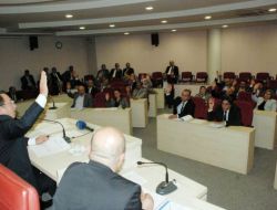 Seyhan Belediyesinden Van’a 50 Bin Tl Yardım