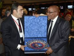 Güney Afrika Cumhurbaşkanı, Kütahya Çinisine Hayran Kaldı