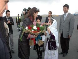 Milli Eğitim Bakanı Çubukçu, Kız Yurdunu Hizmete Açtı