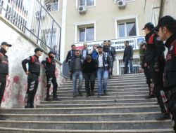 Stepne Hırsızları Kıskıvrak Yakalandı