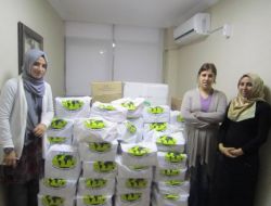 Siirt Ticaret Ve Sanayi Odası'ndan Depremzedelere Kırtasiye Yardımı