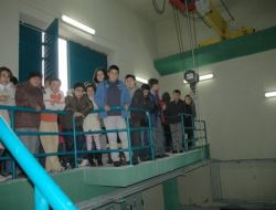 Çocuklar İçtikleri Suyu Kaynağında Gördü